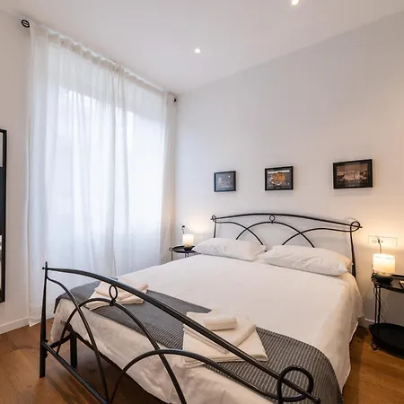 Piazzetta Romana Luxury House Lejlighed *