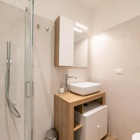 Piazzetta Romana Luxury House * Rome