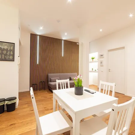 Piazzetta Romana Luxury House Rome
